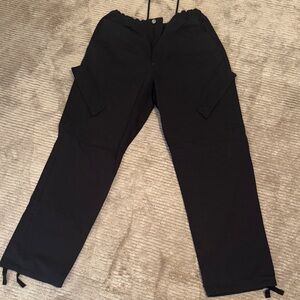 Black Men's Jordan Cargo Pants size medium